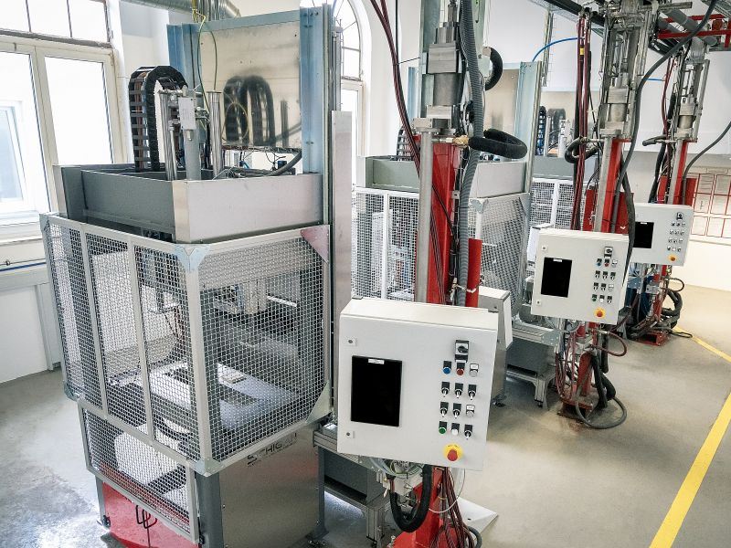 Neue Produktionsanlagen für Isolatoren